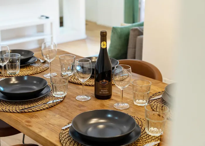 Tortona-navigli Luxury Desing District Wifi E Neflix דירה *