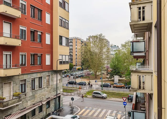 Tortona-navigli Luxury Desing District Wifi E Neflix * מילאנו