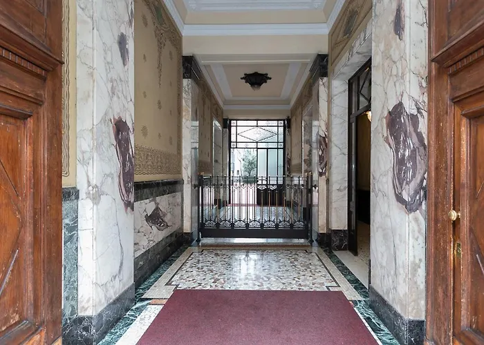 Giovio 11 - Eccellente - Spazioso - Apartamento Milão