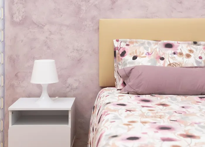 Giovio 11 - Eccellente - Spazioso - Apartamento *