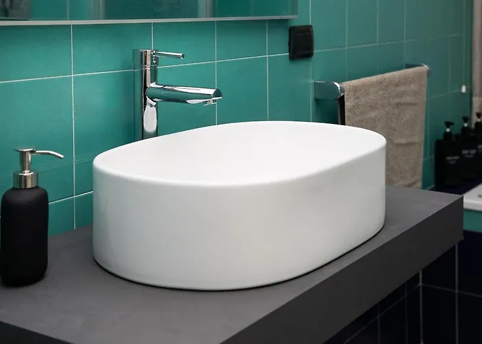 Giovio 11 - Eccellente - Spazioso - Apartamento Milão