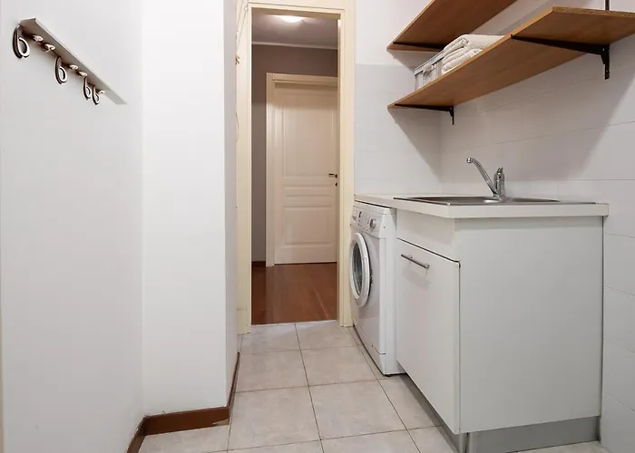 Giovio 11 - Eccellente - Spazioso - Apartamento