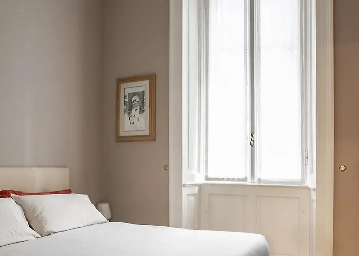 Apartamento Giovio 11 - Eccellente - Spazioso - *