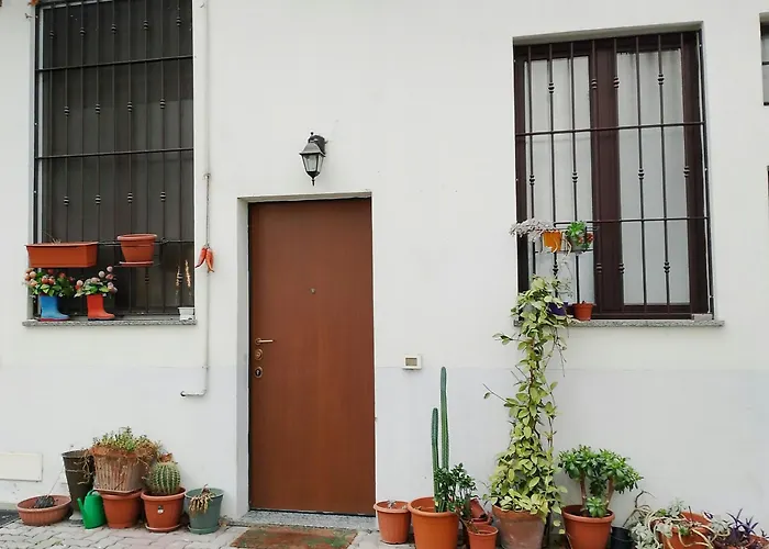 La Casa Nel Cortile-free Parking *