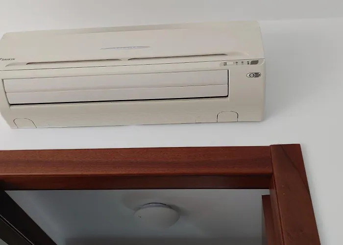 Villa4holydays - M1 Subway * Milão