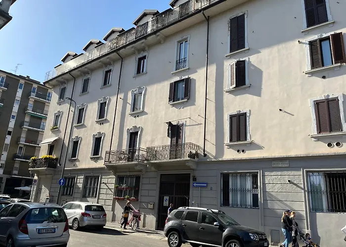 Casa Di Ringhiera Old