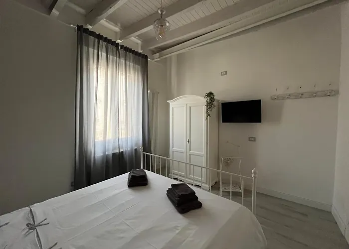 Casa Di Ringhiera Old Апартаменты *