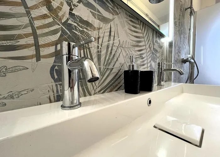Appartamento Luxury In Piazza 5 Giornate *