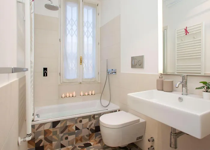 Lussuoso Pentalocale In Citylife Apartmán