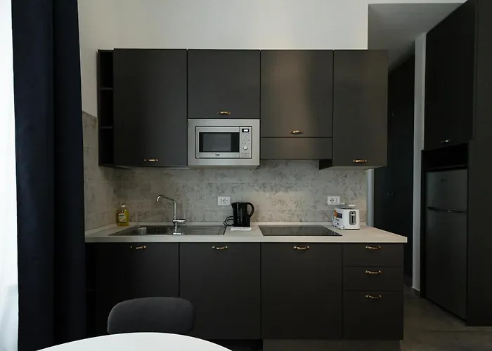 Nuovissimo Bilocale In Zona Risorgimento * Milánó