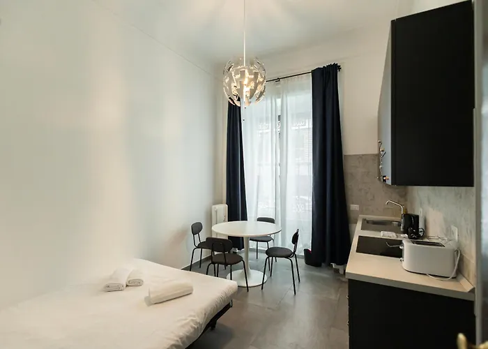 Nuovissimo Bilocale In Zona Risorgimento * Milánó