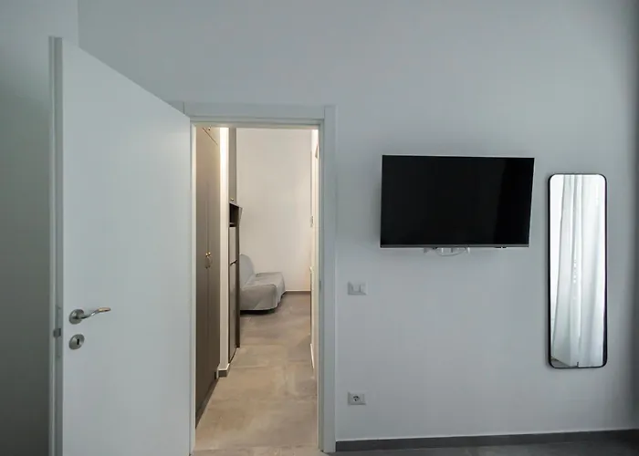 Nuovissimo Bilocale In Zona Risorgimento Milaan