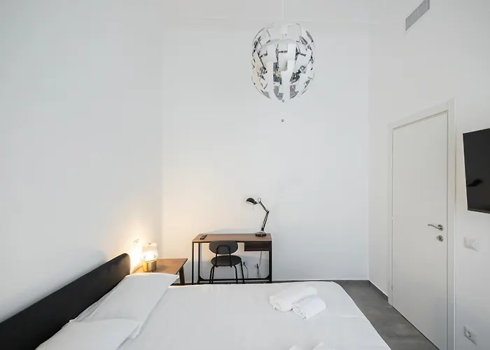 Nuovissimo Bilocale In Zona Risorgimento Apartman