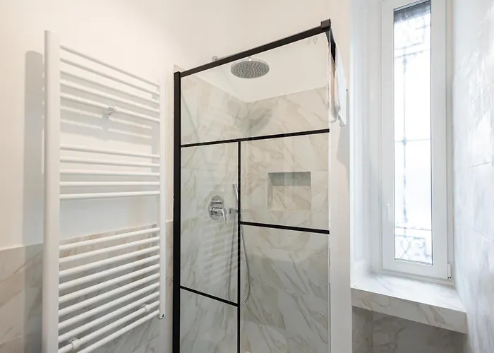 Nuovissimo Bilocale In Zona Risorgimento * Milánó