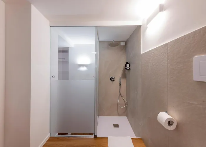 Bnbutler - Inbrera - Giulianova, 1 3*