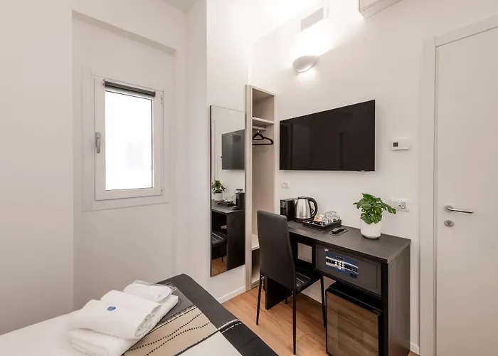 Bnbutler - Inbrera - Giulianova, 1 Maison d'hôtes Milan