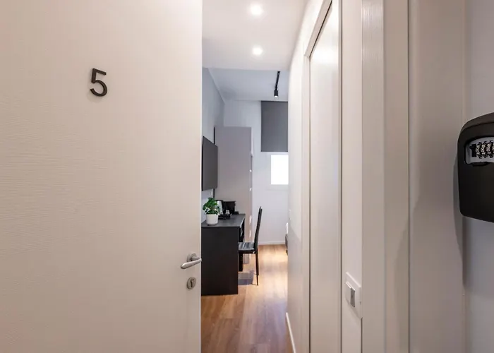 Maison d'hôtes Bnbutler - Inbrera - Giulianova, 1 3*