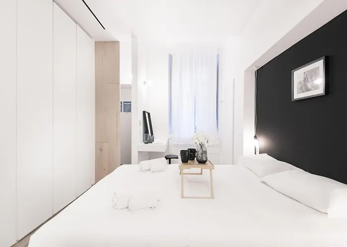 Easylife - - Corso Garibaldi 44 - Brera