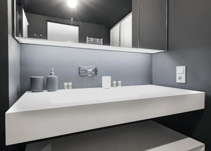 Easylife - - Corso Garibaldi 44 - Brera