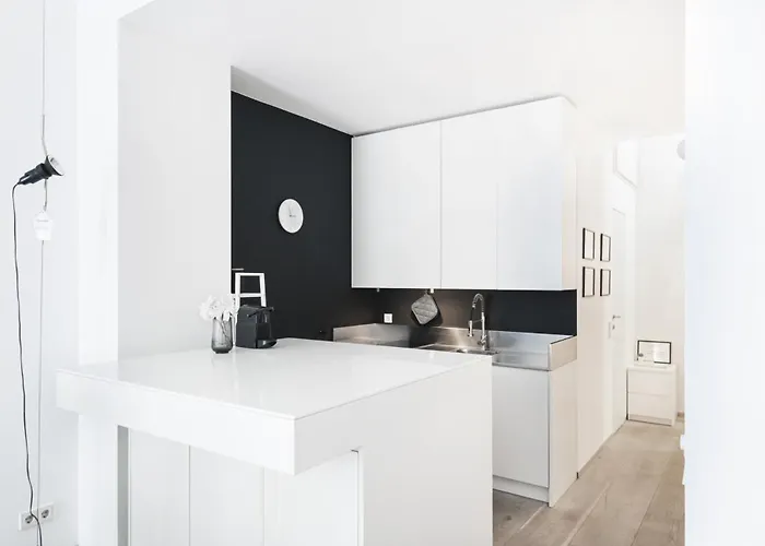 Easylife - - Corso Garibaldi 44 - Brera *