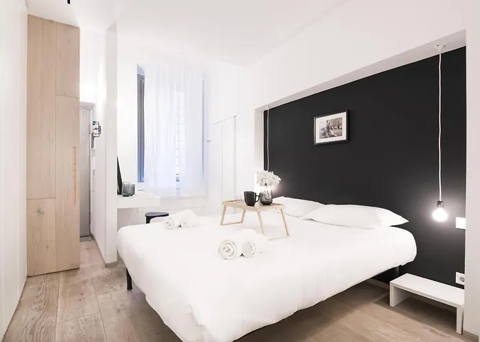 Easylife - - Corso Garibaldi 44 - Brera