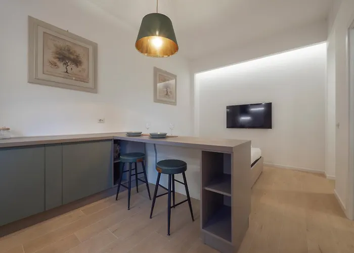 Xenia - Renovated In Navigli Area Апартаменты