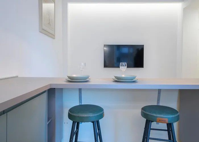 Xenia - Renovated In Navigli Area Milano