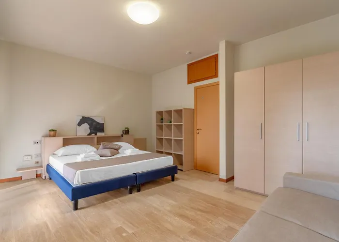 Hotel apartamentowy Casa Da Fraschini *