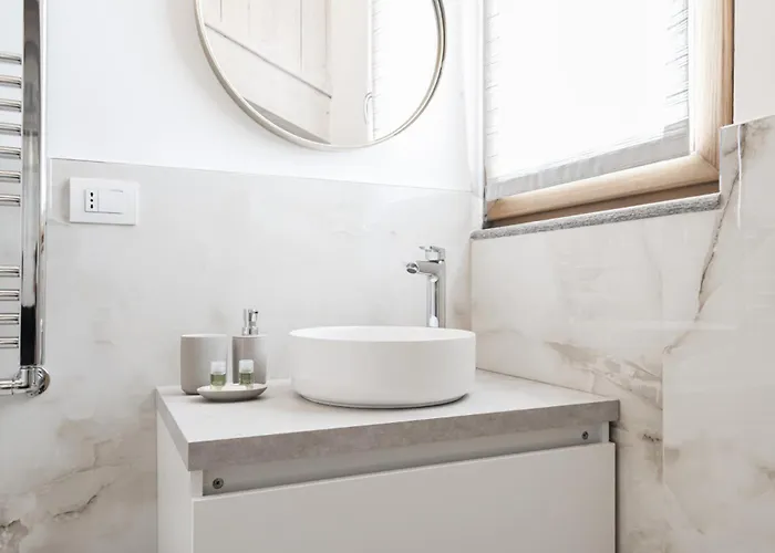 Easylife - Gioiello Con Ampio Balcone Panoramico In Porta Ticinese