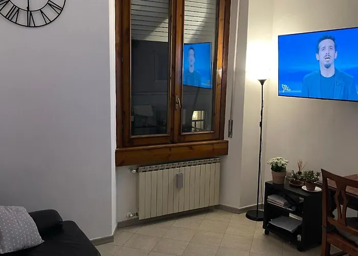 Apartament Bilocale Zona Navigli Mediolan