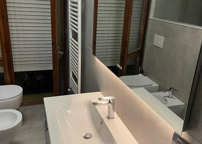 Bilocale Zona Navigli Apartament