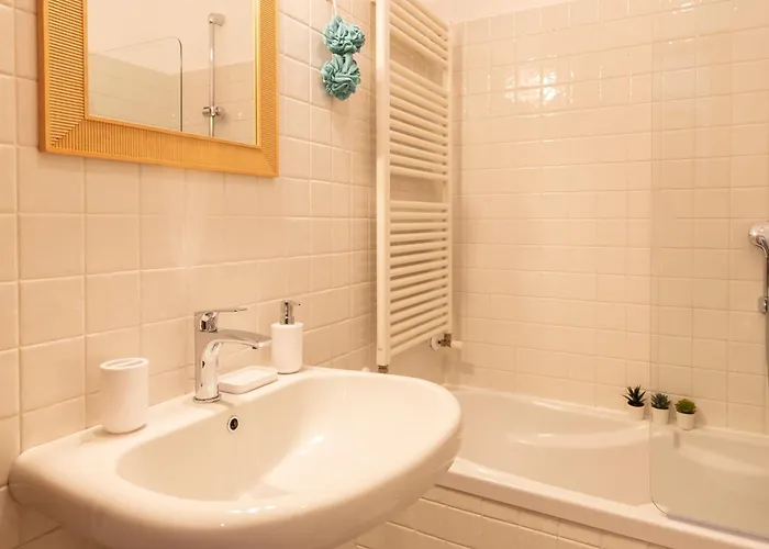 Urban Retreat - Isola District Apartmán *