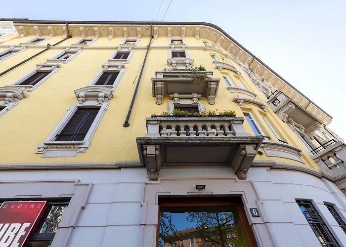 Urban Retreat - Isola District Lejlighed