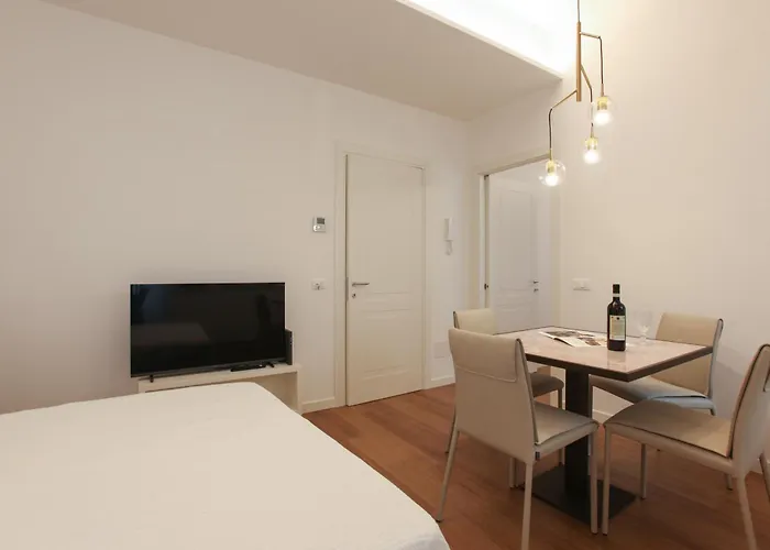 Duomo Dream Brothers Gabriel Mailand