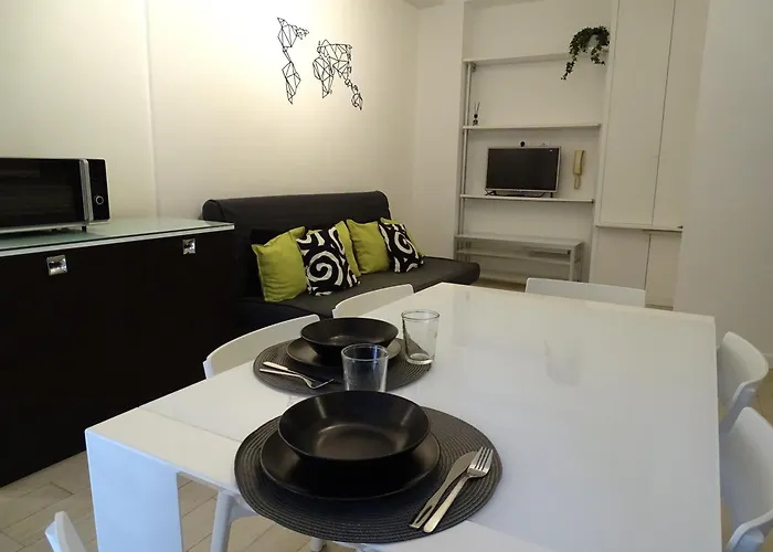 Lejlighed Design & Fashion District Milano