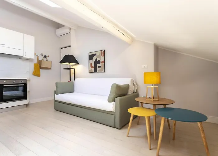 Ferrucci 1 Bedroom Attic In By Halldis شقة ميلان