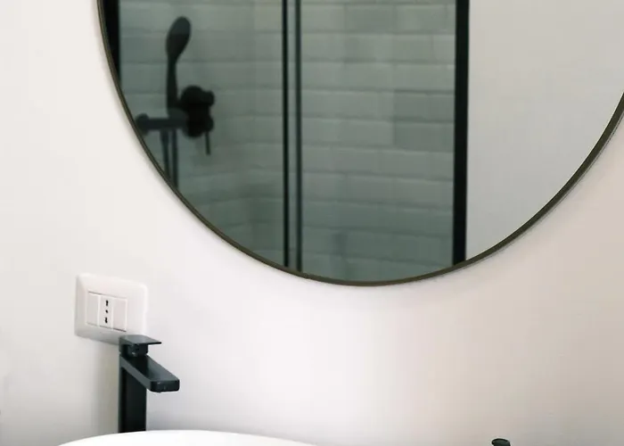 Comecasa Modern Crocetta M3 Milán