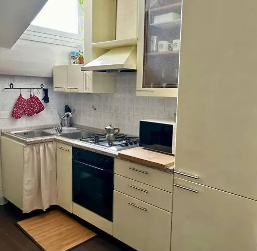 Sky-view Flat In Apartman