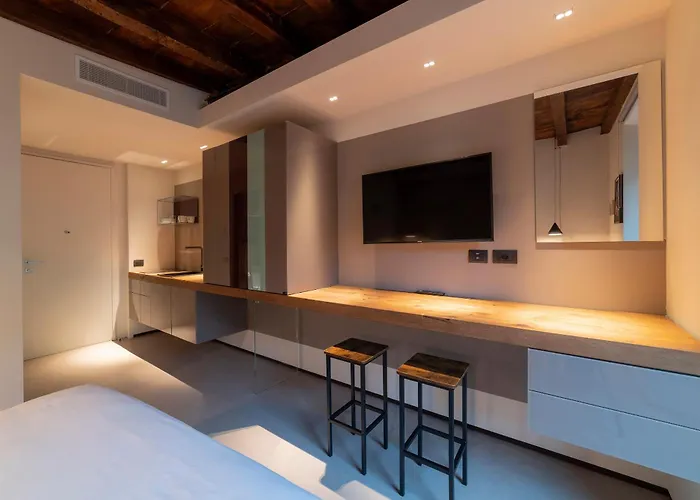 San Gottardo 19 Milan