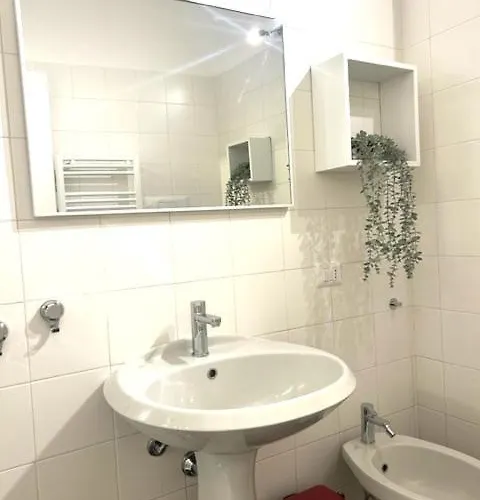 Ap12 Grazioso In Centro * Milán