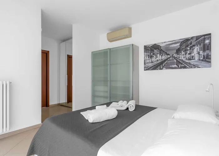 Santa Giulia - Futurismo 17 Apartament Mediolan