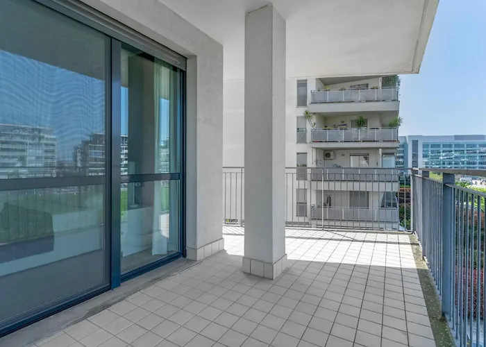 Santa Giulia - Futurismo 17 Mediolan