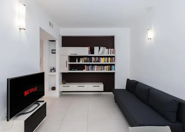 Deluxe With Free Wifi And Netflix מילאנו