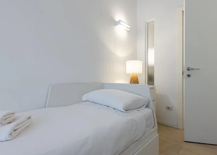 Cortivo - Piola 8 - Metro Apartment