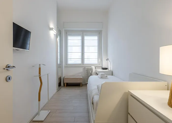 Cortivo - Piola 8 - Metro * Milán