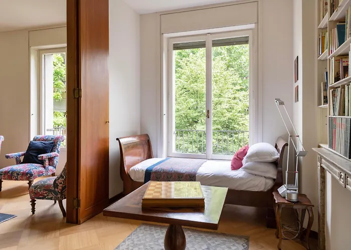 Apartment Classy Heritage Home, Center, 7 Guests