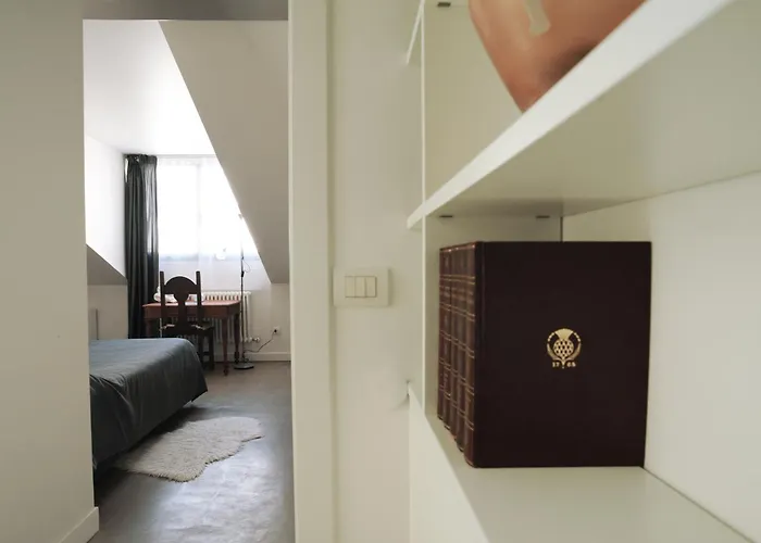 Loft Sant Ambrogio With Terrance Apartmán *