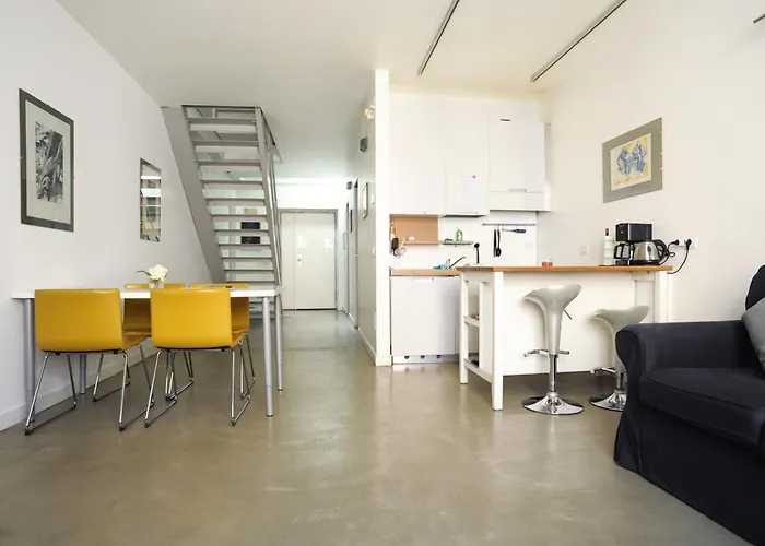 Loft Sant Ambrogio With Terrance Διαμέρισμα