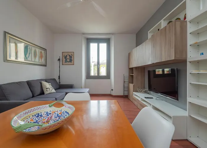 Youhosty - Panfilo Castaldi 26 Апартаменты *