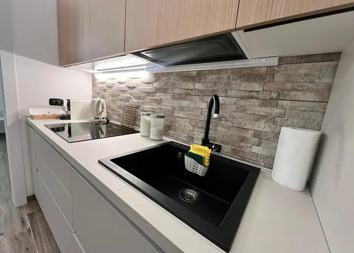 Domusmi Delfico 2 Milán